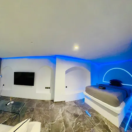 Vora &